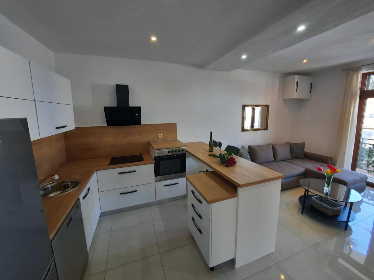 Apartments Bagaric Trogir Luaran gambar