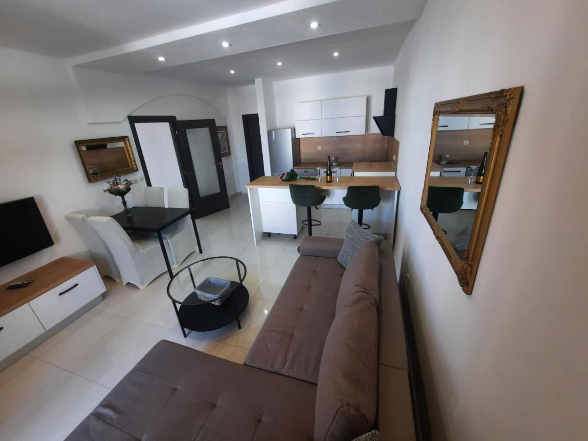 Apartments Bagaric Trogir Luaran gambar