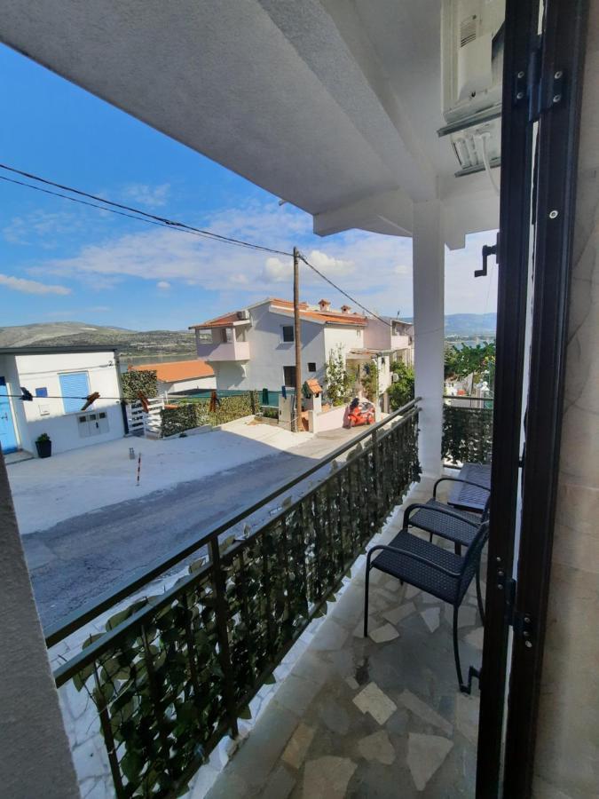 Apartments Bagaric Trogir Luaran gambar