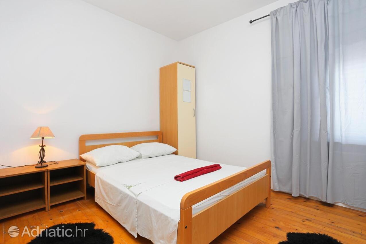 Apartments Bagaric Trogir Luaran gambar