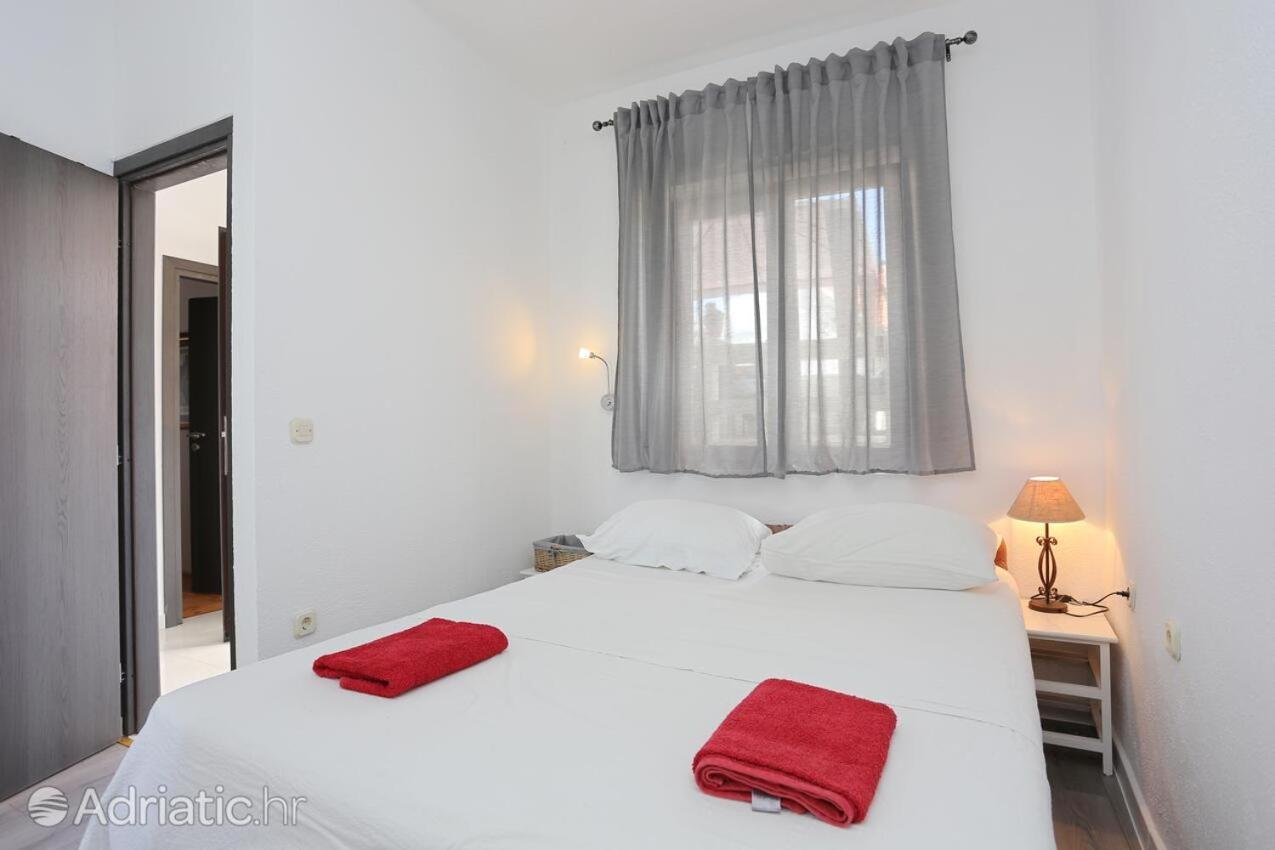 Apartments Bagaric Trogir Luaran gambar