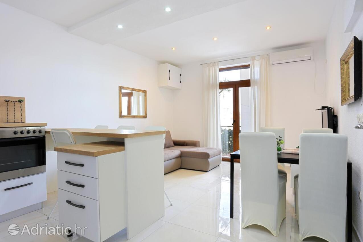 Apartments Bagaric Trogir Luaran gambar
