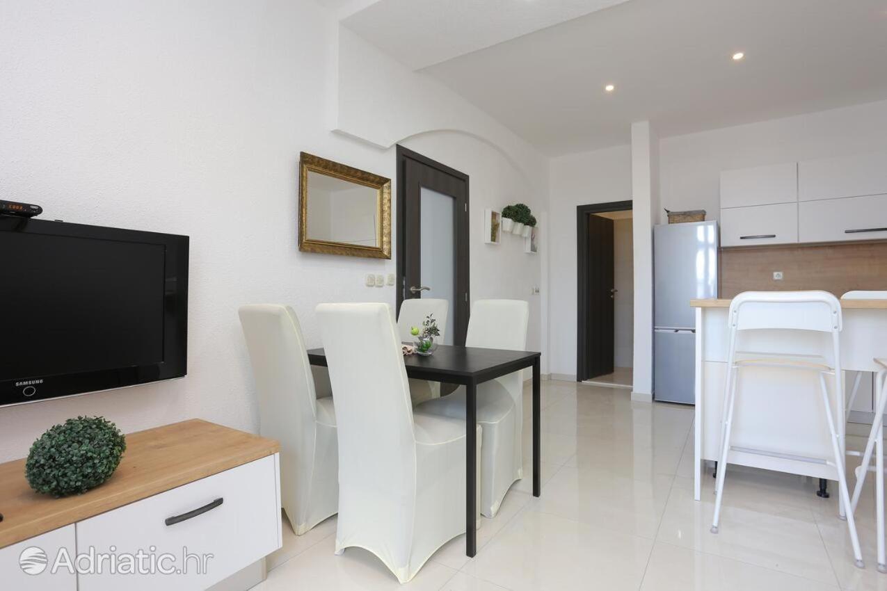 Apartments Bagaric Trogir Luaran gambar