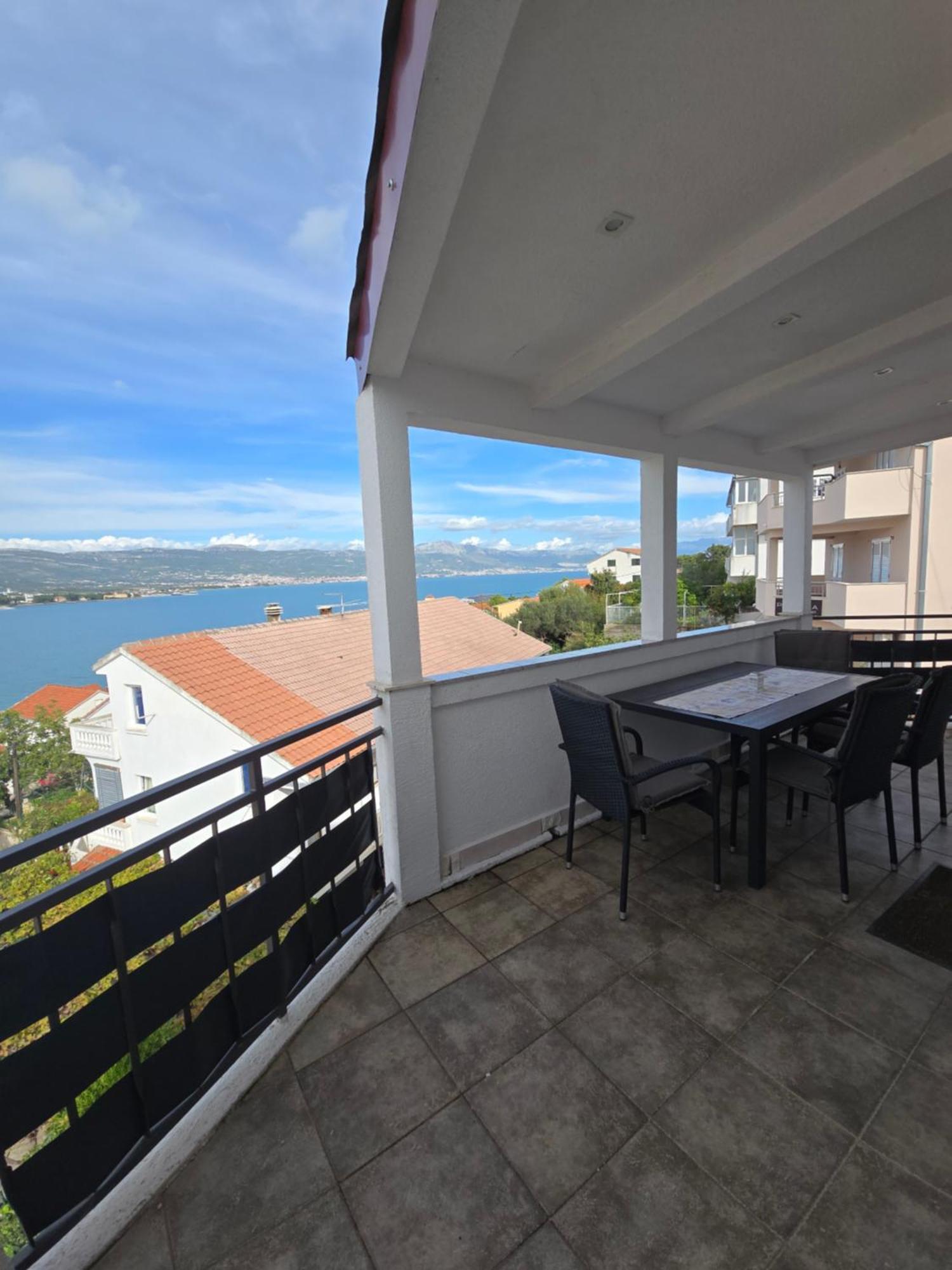 Apartments Bagaric Trogir Luaran gambar